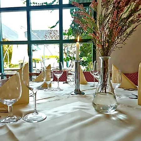 Gasthof Schiffsmeisterhaus 호텔 Ardagger Markt