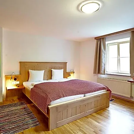Gasthof Schiffsmeisterhaus 3*