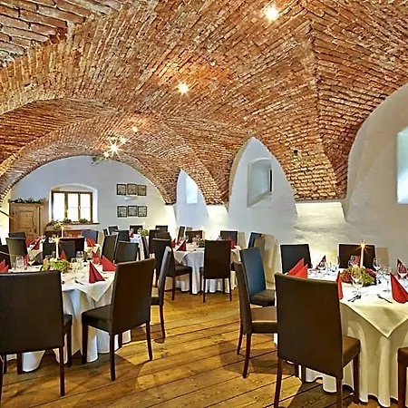 Gasthof Schiffsmeisterhaus 호텔 3*