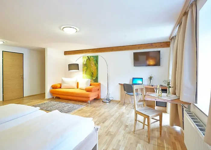 Schiffsmeisterhaus Hotel 3*